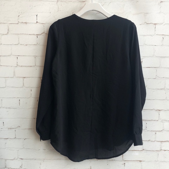 Angel Maternity Black Blouse - Picture 3 of 3